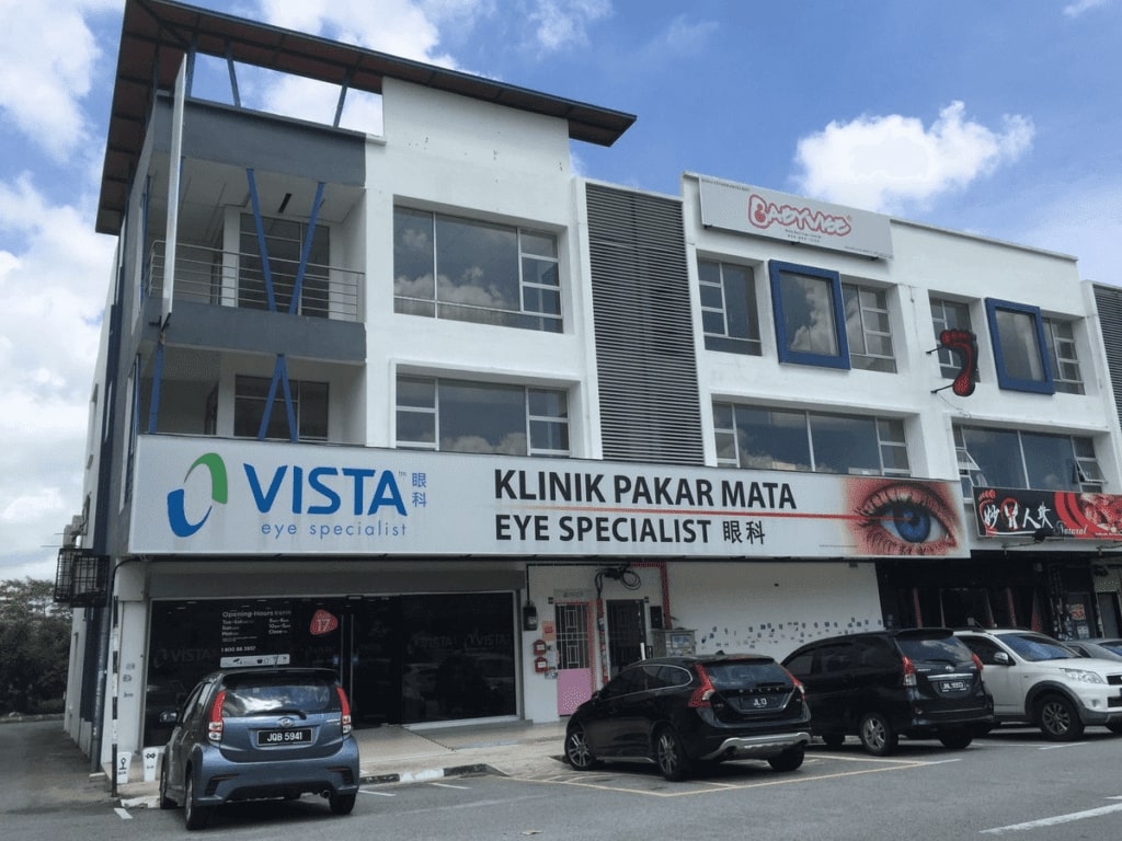 Dr. Aloysius Joseph Low (PJ) - VISTA Eye Specialist Clinic