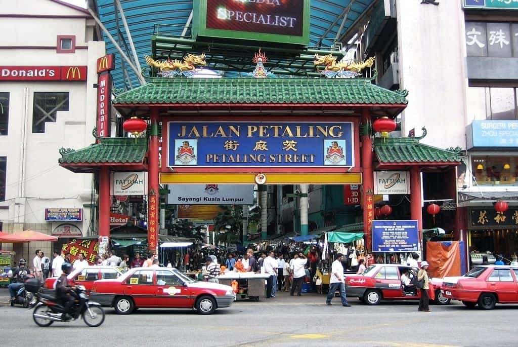 Explore Chinatown in Kuala Lumpur