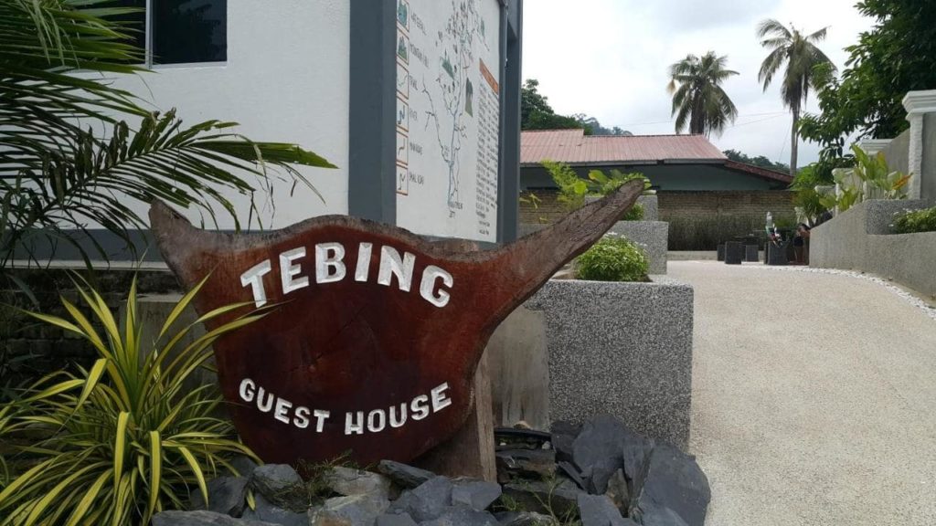 Tebing Guest House