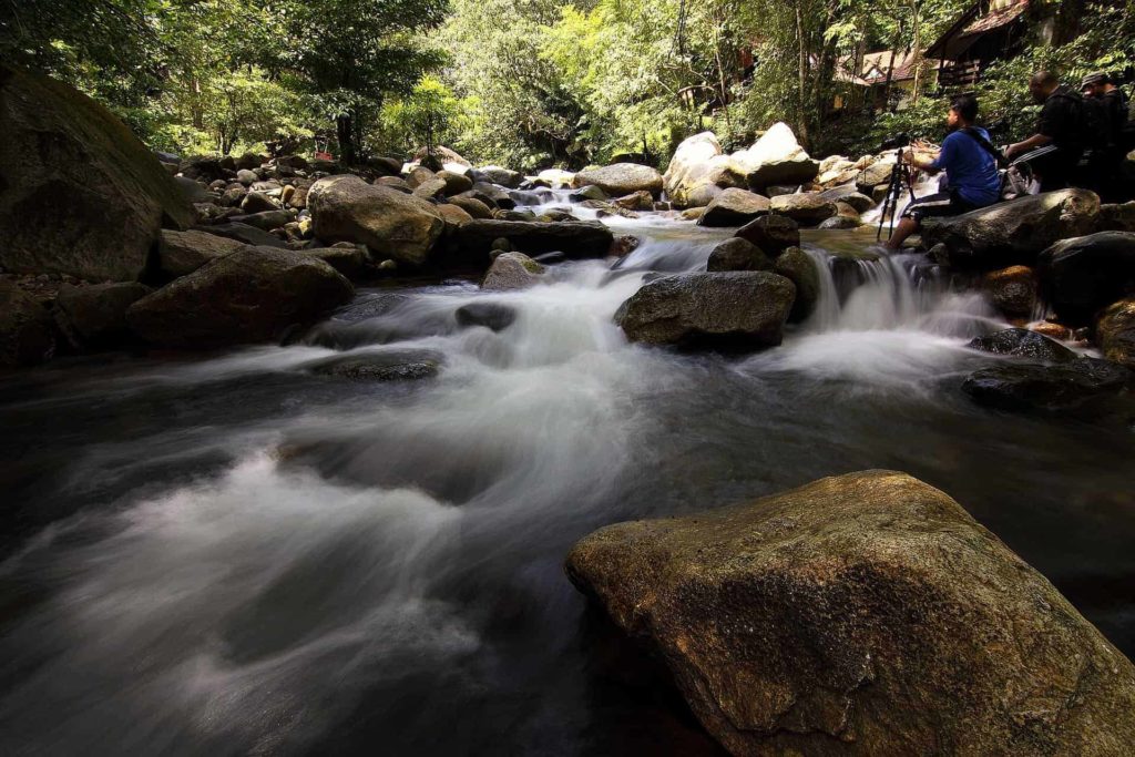 Safety and Etiquette Tips When Waterfall Hiking in Selangor