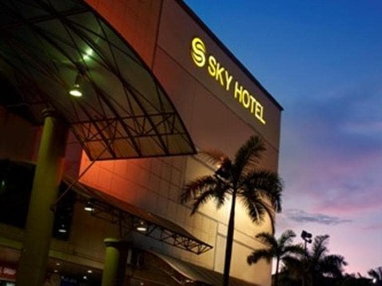 Sky Hotel Selayang